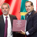 Édgar Amador Zamora, secretario de Hacienda, resaltó que ante un entorno internacional complejo, se estima que la economía mexicana crecerá entre el 1.5% y 2.5%, en 2027.
