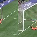 Bruno Quiñonez anota gol de penal en la MLS que no toca los postes ni la red.