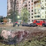Impacto de un misil ruso en Kiev, Ucrania.