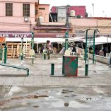 La rehabilitación de plazas y parques en el corazón de la capital incluye cambio de mobiliario.