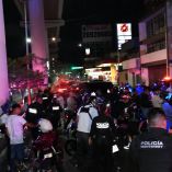 Las autoridades viales aplicaron la infracción y el retiro de las motos de acuerdo con lo establecido en los artículos del Reglamento Homologado de Tránsito.