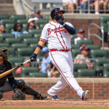 Rowdy Tellez recibió un lugar en el roster de Atlanta para disputar la serie de comodines frente a Philadelphia.