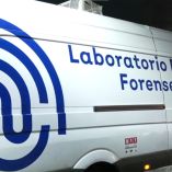 El hermano de la víctima también fue víctima de la violencia en casa de sus abuelos; el pequeño presentó huellas de violencia, daño psicológico y desnutrición.