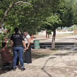 La subdirectora falleció y tres personas resultaron heridos.