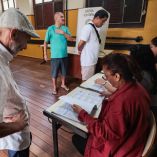 Votantes en Brasil