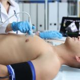 Ultrasonido mamario en hombres: ¿quiénes necesitan este estudio?