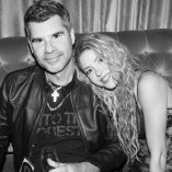 Shakira dedicó unas emotivas palabras a Antonio de la Rúa durante el cierre de su residencia en Madrid