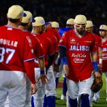Los Charros de Jalisco vencieron a los Jaguares de Nayarit en un encuentro de 13 carreras que terminó en menos de tres horas.