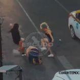 Mujeres golpean a roban a un hombre en Monterrey