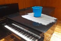 Los alumnos del Conservatorio Nacional de Música reportaron goteras en diferentes salones.