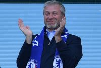 Roman Abramovich deja el control del Chelsea en manos de una fundación de caridad. (AFP)