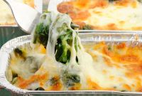 Espinacas con queso crema gratinado