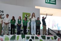 El lunes, la senadoras estuvo en un acto en SLP junto con la dirigente Karen Castrejón.