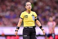 Katia Itzel García tomó una decisión polémica en el Chivas vs Tijuana,