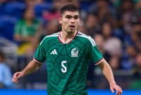 Johan Vásquez celebra que jugadores de experiencia estén en la Selección Mexicana.