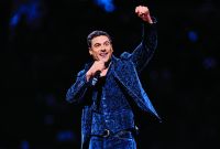 El cantante convocó a 40 mil riveristas en su concierto.