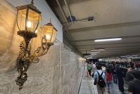 Trabajadores consultados en el sitio indicaron que los candelabros son primordialmente decoración