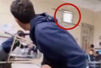 Videos grabados por alumnos registraron los momentos de tensión previos al ataque.
