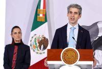El director del proyecto, Roberto Capuano insistió en que el vehículo deberá iniciar con una producción de 10 mil unidades a partir de 2027.