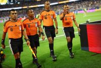 Iván Barton será el árbitro principal para el Francia vs España