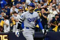 Ohtani con el uniforme de Dodgers.