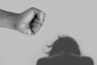 Para el Inegi, la violencia familiar abarca desde una ofensa hasta una agresión sexual
