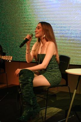 Carolina Ross apuesta por más música y colaboraciones tras el éxito de Coleccionando corazones