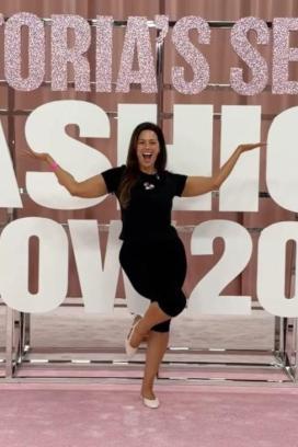 ¿A qué hora es el victoria secret fashion show 2026?