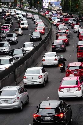 Congestión vehicular en CDMX.