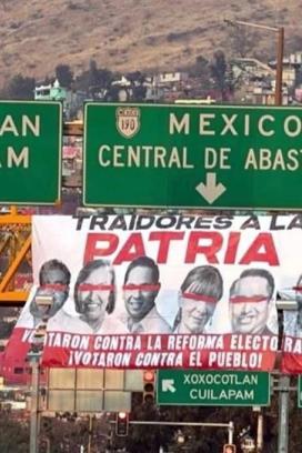 Lona con fotos de seis diputados del PT y mensaje “Traidores a la Patria” colgada en puente vial con señalamientos hacia Central de Abasto en Oaxaca.