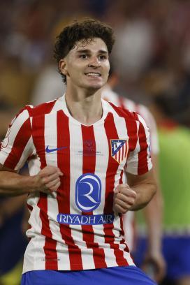 El interés por Julián Álvarez por el Barcelona se ha acelerado, pero hay un tema económico por resolver antes de cualquier opción real.