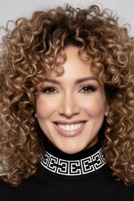 Erika Ender llevará su historia a un musical tras 35 años de éxitos como compositora