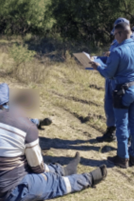 Autoridades de Nigeria anunciaron la detención de tres mexicanos durante el desmantelamiento del mayor laboratorio de metanfetaminas descubierto en el país.