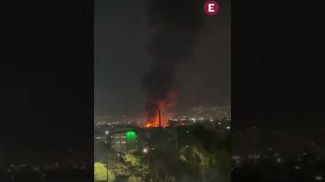 Fuerte incendio arrasa con una fábrica de pinturas en Ecatepec