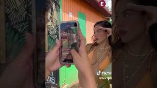 ¿Habrá boda? Bad Bunny se habría comprometido con Gabriela Berlingeri