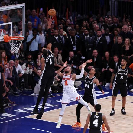 Jalen Brunson desafió a Victor Wembanyama.