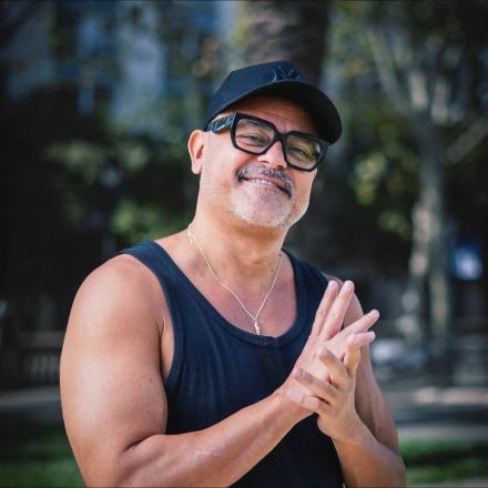 Nach decidió ir a su ritmo en las redes sociales.