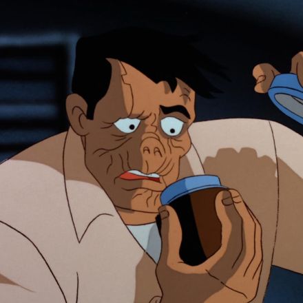 Matt Hagen, al igual que en la película, era un actor en la serie animada de Batman.
