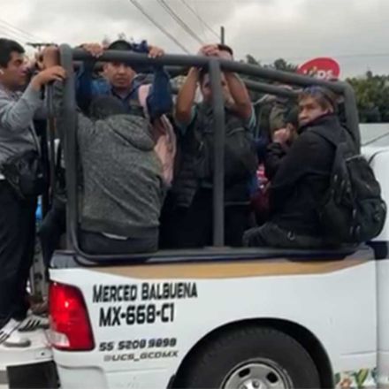 Así los traslados afuera de varias estaciones de la Línea 9 del Metro