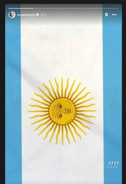 Anya Taylor-Joy recordó cómo se enteró de un triunfo de Argentina mientras asistía a la boda de Taylor Swift.
