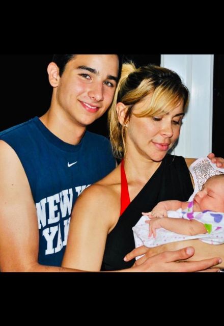 Aylín Mujica compartía tiempo junto a sus hijos.