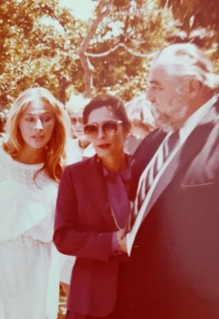 Tatiana Clouthier compartió en sus redes sociales una fotografía en la que posa junto a su padre