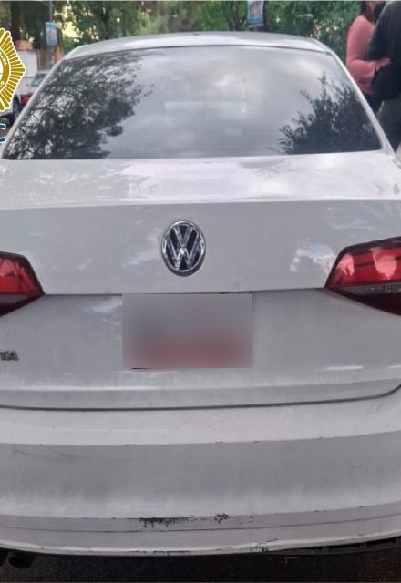 Los elementos de la policía capitalina se acercaron a la unidad para descartar que se cometiera un delito