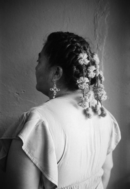 Amparo (partera), de la fotógrafa Greta Rico.