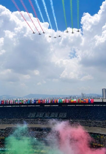Durante el acto, representaron a la juventud militar mexicana bajo los principios de honor, lealtad y patriotismo.