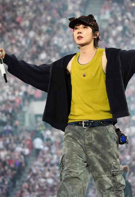 J-Hope de BTS se declara fan de Haaland