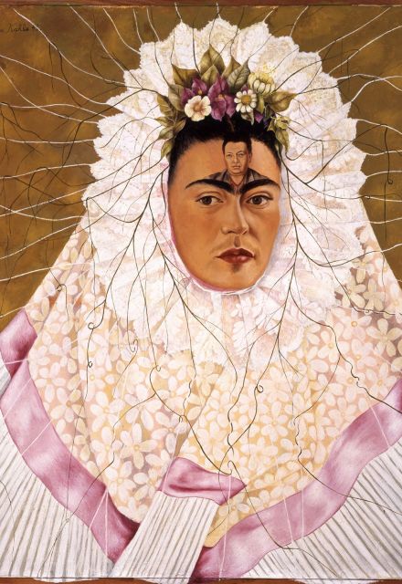 Presentación libro sobre Frida Kahlo, en el MAM