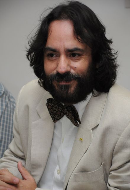 Mario Bojórquez y Melina Balcázar ganan el Premio de Traducción Margarita Michelena
