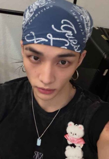 Hyunjin de Stray Kids casi pierde aretes de 9 millones de pesos