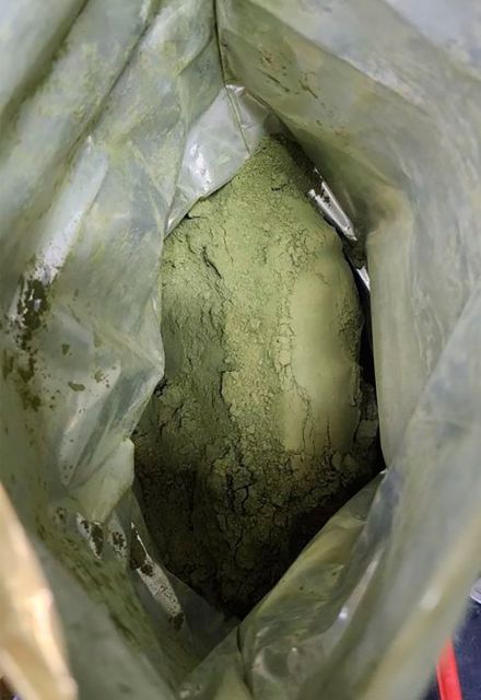 Droga asegurada en el Aeropuerto Internacional de la Ciudad de México